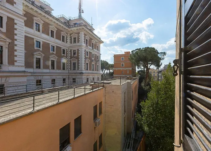 Lovely New Via Genova * Rome